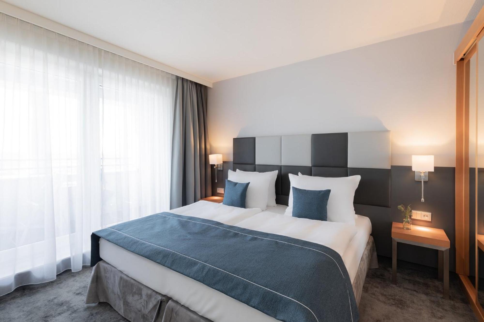 Garner Hotel Ruesselsheim By Ihg Exteriör bild
